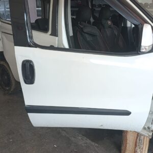 Doblo Sağ Ön Kapı