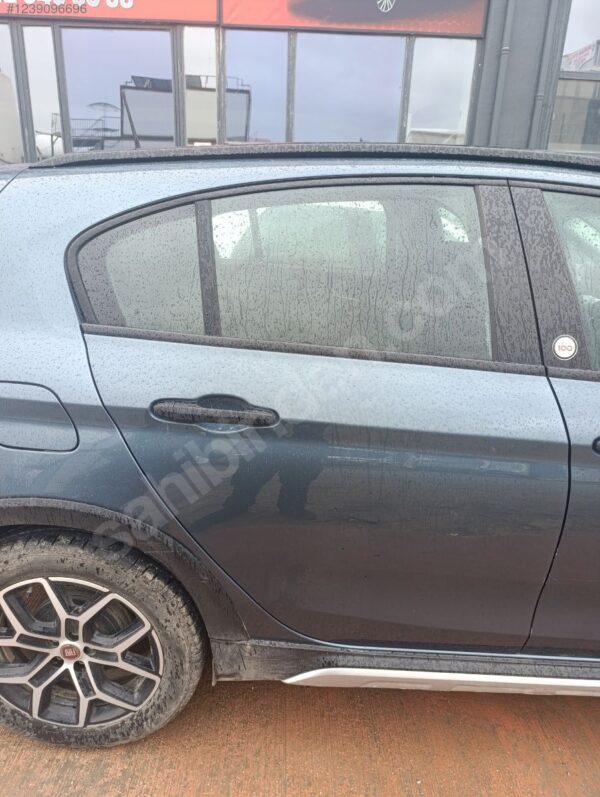 Fiat egea cross sağ arka kapı - Görsel 2