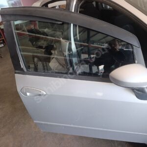 fiat linea sağ ön kapı
