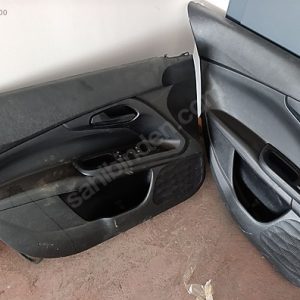 Fiat egea ön arka kapı döşemeleri