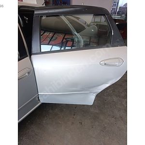 Fiat Linea sol arka kapı